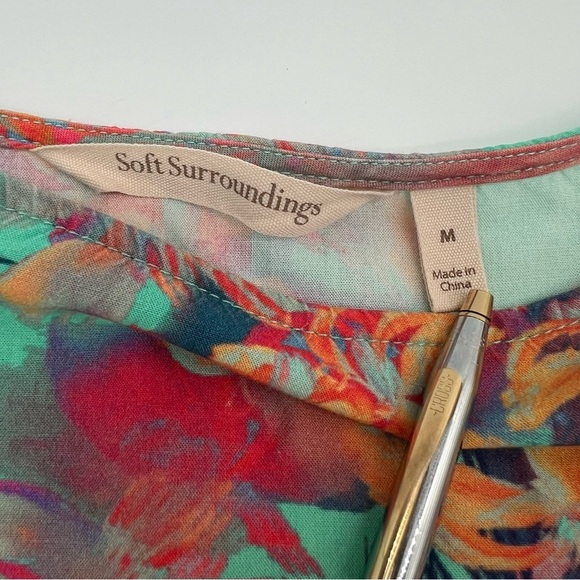 Soft Surroundings Floral Print Boxy Blouse – Size M – Colorful 3/4 Sleeve Top - Picture 4 of 11